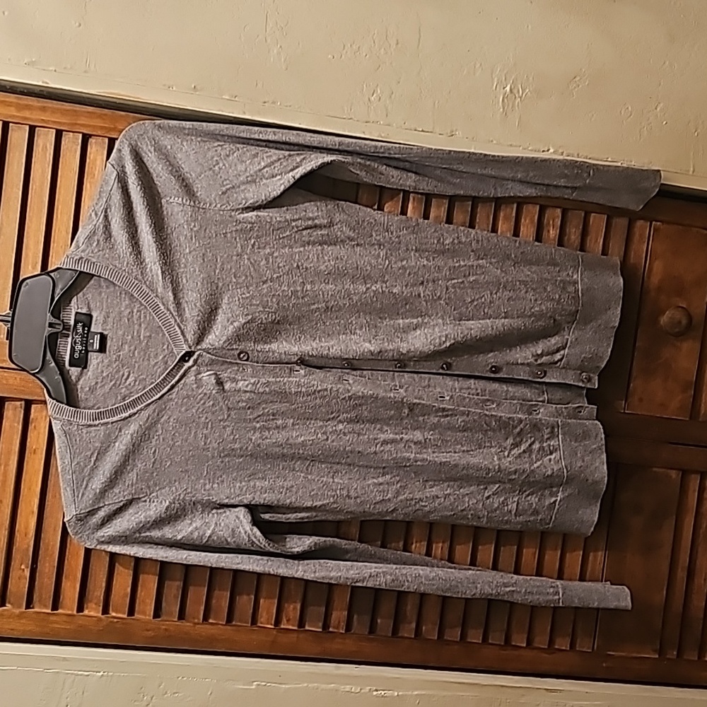 August Silk Heritage gray cardigan